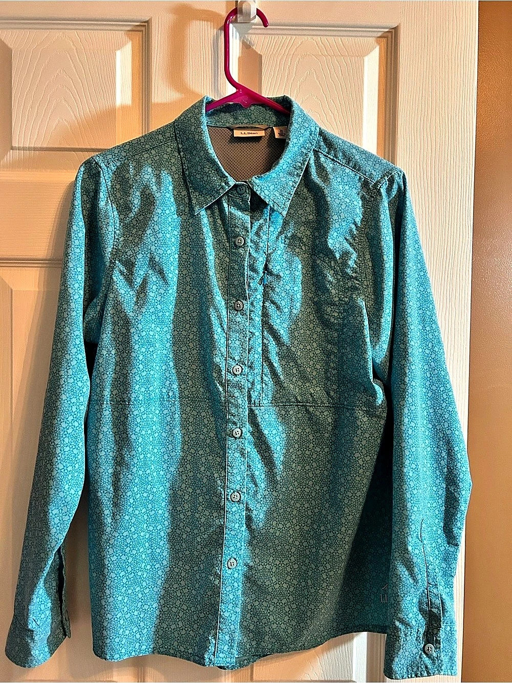 L.L.Bean Floral Button Down Shirt turquoise blue
